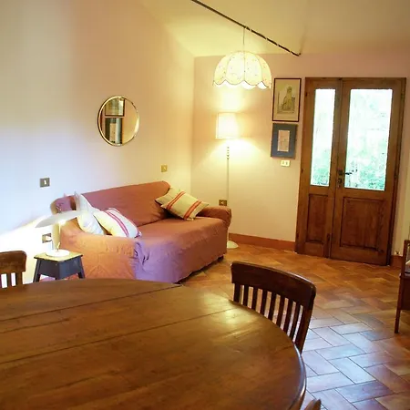 Farmhouse With Spacious Garden And Pool Holiday home *
