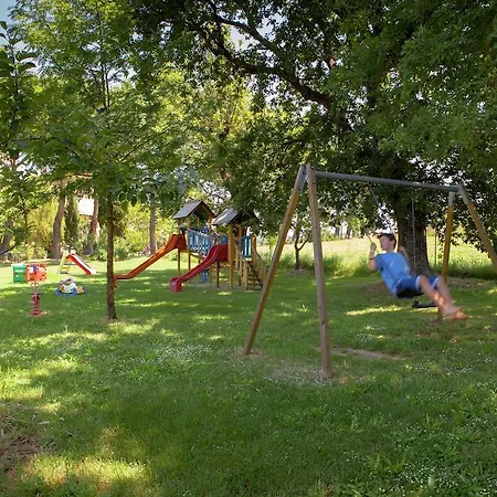 Farmhouse With Spacious Garden And Pool Дом отдыха Ашано